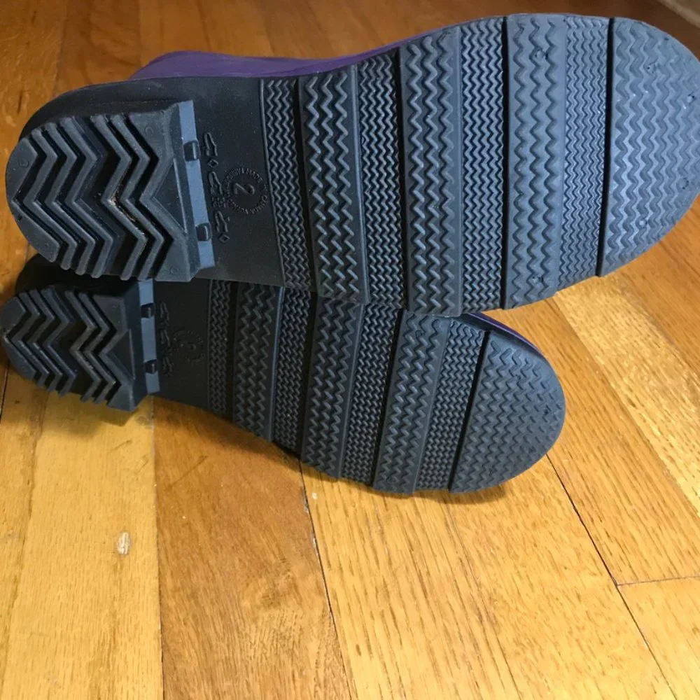 NWOT Kamik Purple Waterproof Rain Boots Kids Youth Size 2
